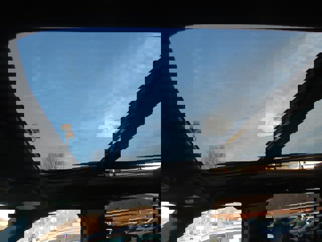 Used 2021 Ford Expedition XLT image 13