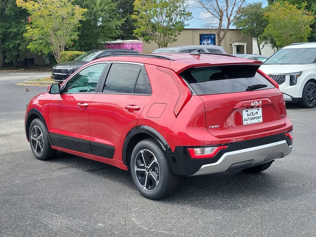 New 2026 Kia Niro FWD image 3