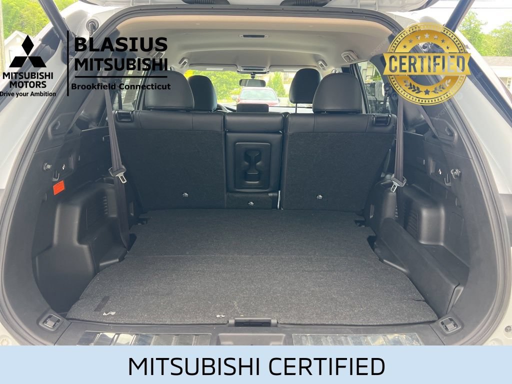 Used 2024 Mitsubishi Outlander 4WD Plug-In Hybrid image 9