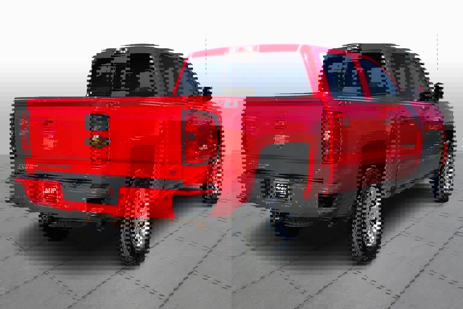 Used 2018 Chevrolet Silverado 1500 LT w/ All Star Edition image 13