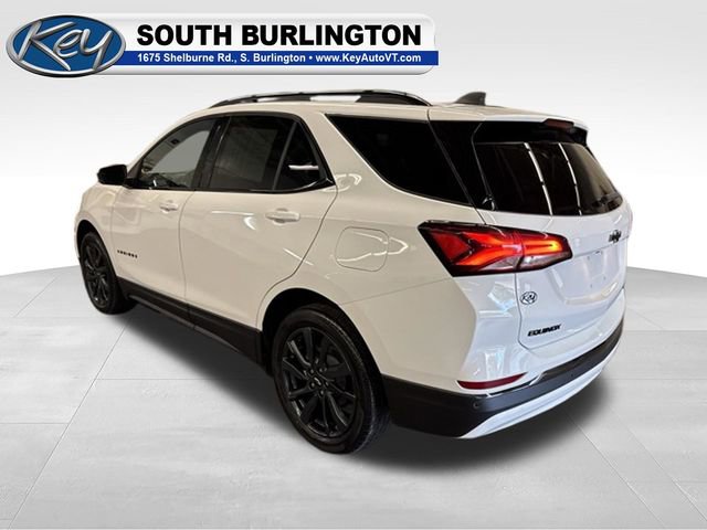 Used 2023 Chevrolet Equinox RS AWD/4WD image 3