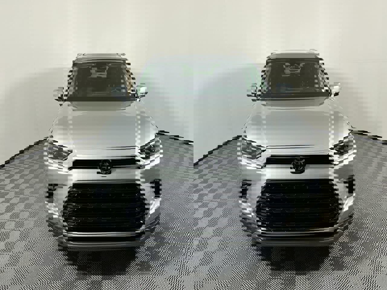 Used 2024 Toyota Grand Highlander Limited image 8