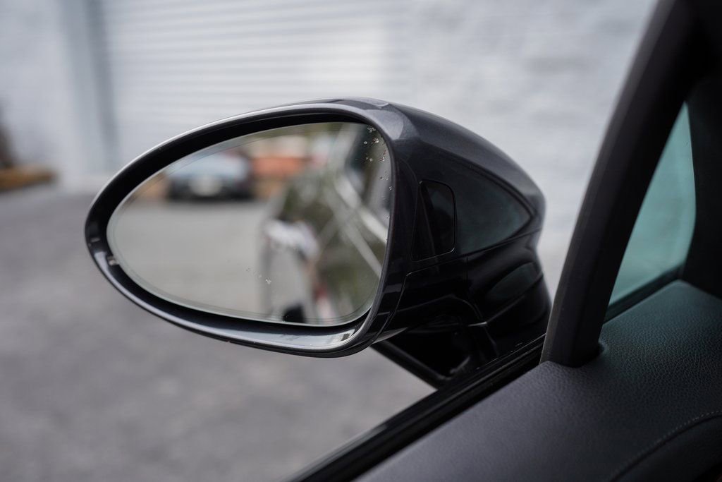 Used 2022 Porsche Panamera Platinum Edition image 37