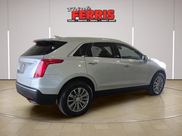 Used 2018 Cadillac XT5 Luxury w/ Driver Awareness Package FWD image 5