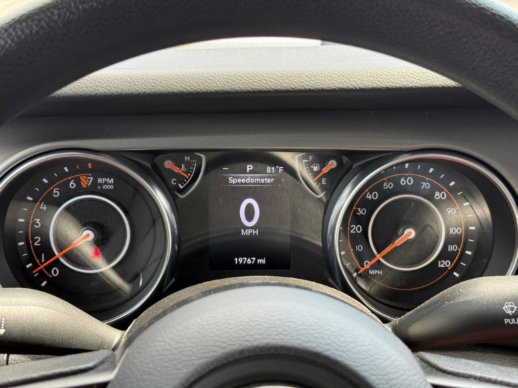 Used 2022 Jeep Gladiator Sport AWD/4WD image 32