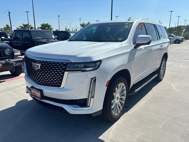 Used 2023 Cadillac Escalade Premium Luxury w/ LPO, Floor Liner Package AWD/4WD image 3