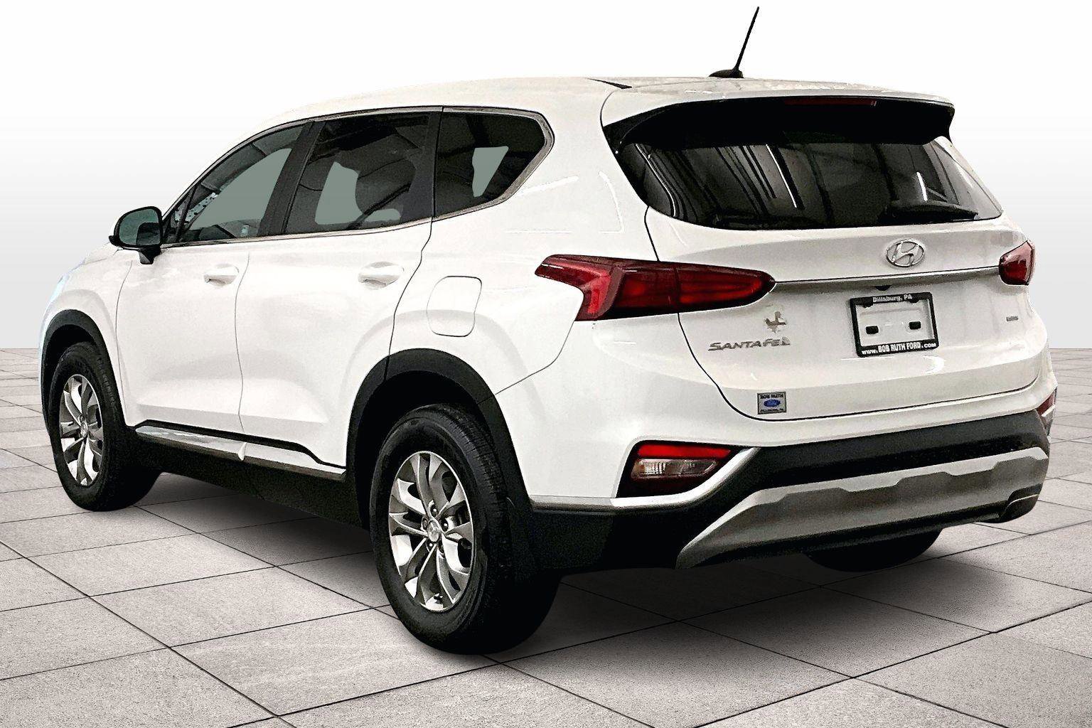 Used 2020 Hyundai Santa Fe SE image 10