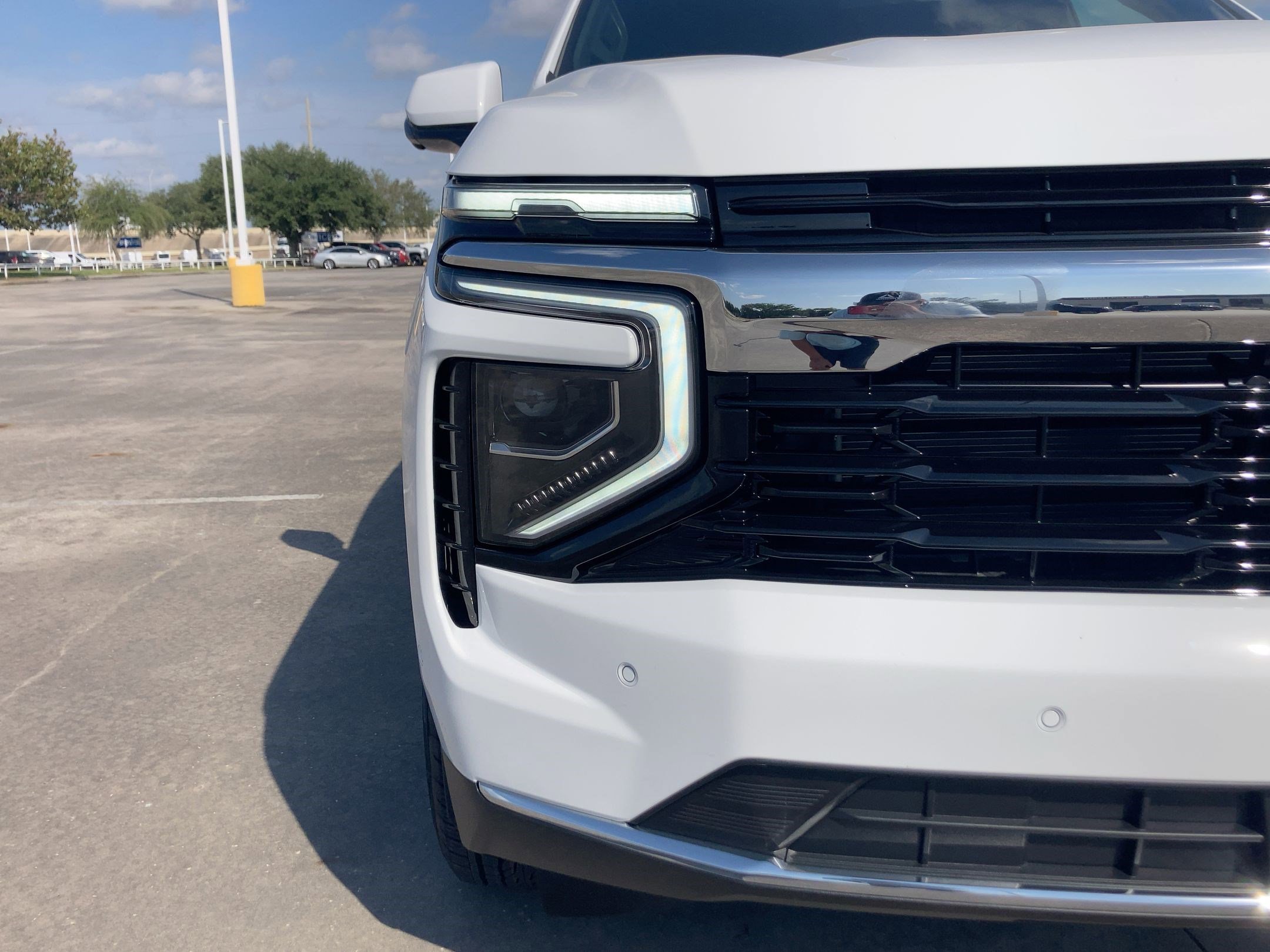 New 2026 Chevrolet Suburban LS image 10