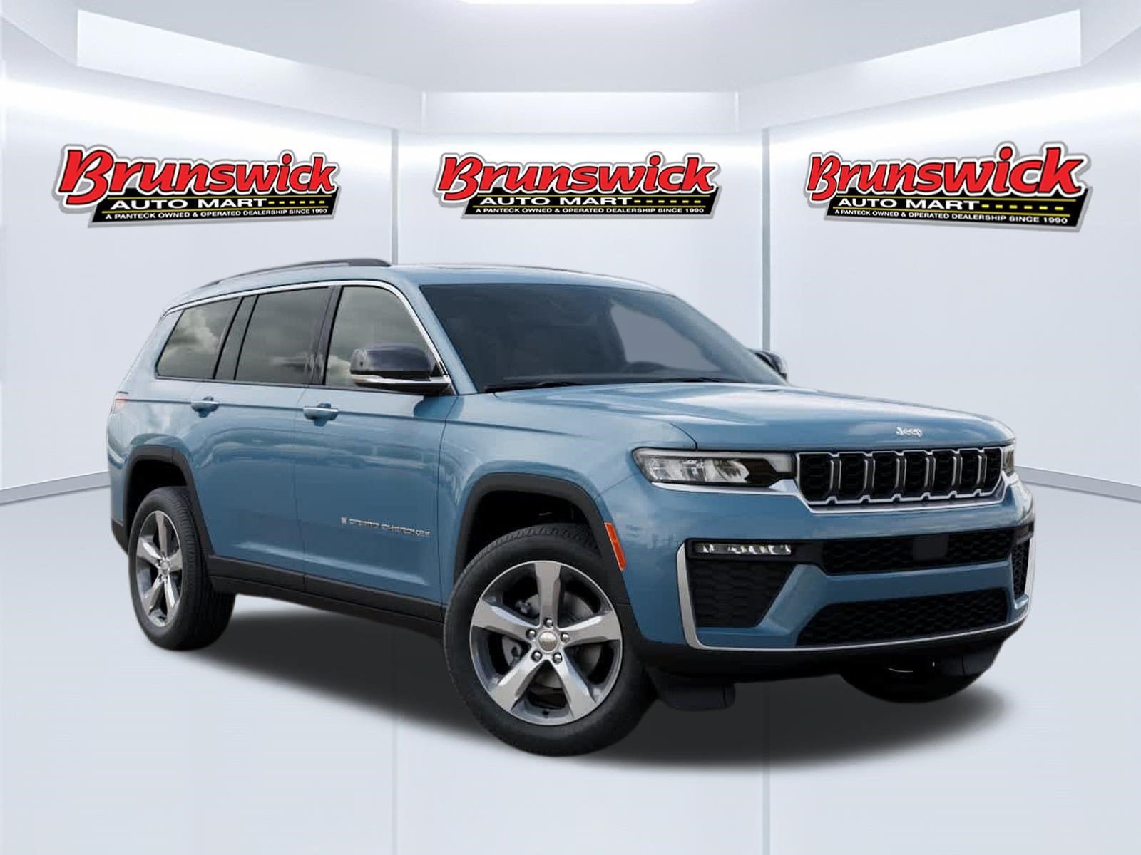 New 2026 Jeep Grand Cherokee L Limited AWD/4WD image 5