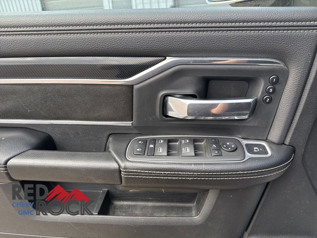 Used 2022 RAM 2500 Laramie AWD/4WD image 18