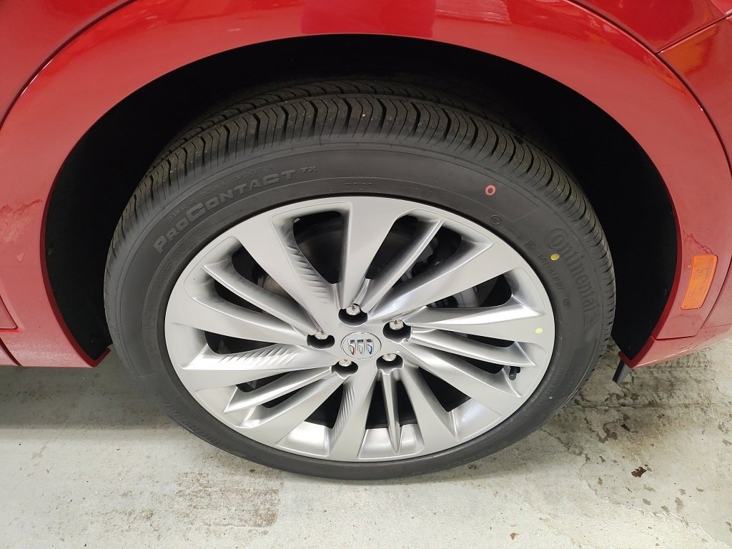 New 2026 Buick Envision Avenir image 4