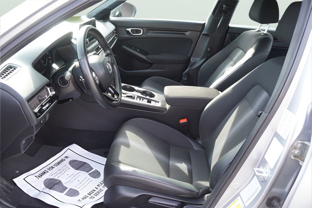 Used 2025 Honda Civic Sport image 10