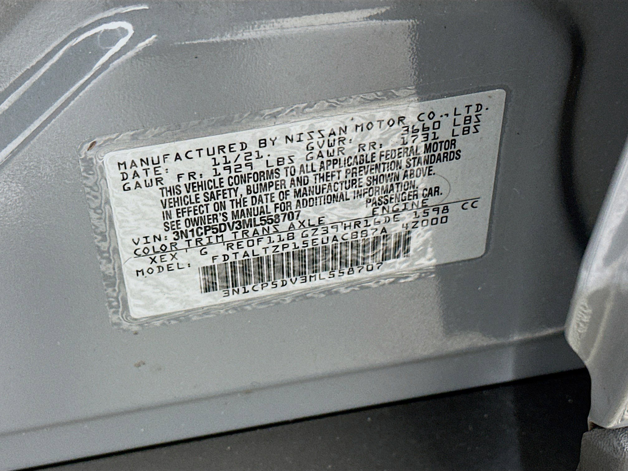 Used 2021 Nissan Kicks SR w/ SR Premium Package FWD image 12