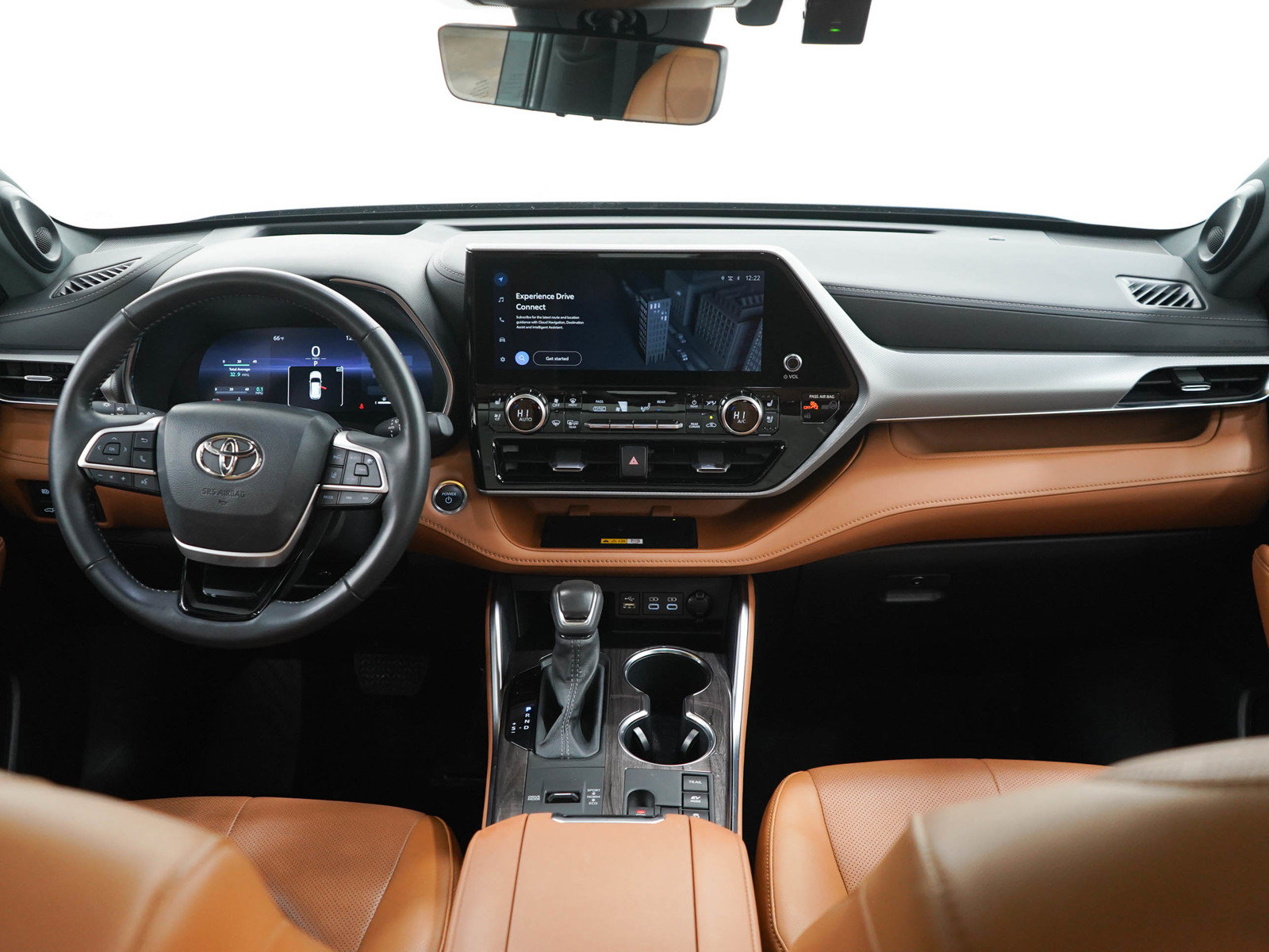 Used 2025 Toyota Highlander Platinum AWD/4WD image 13
