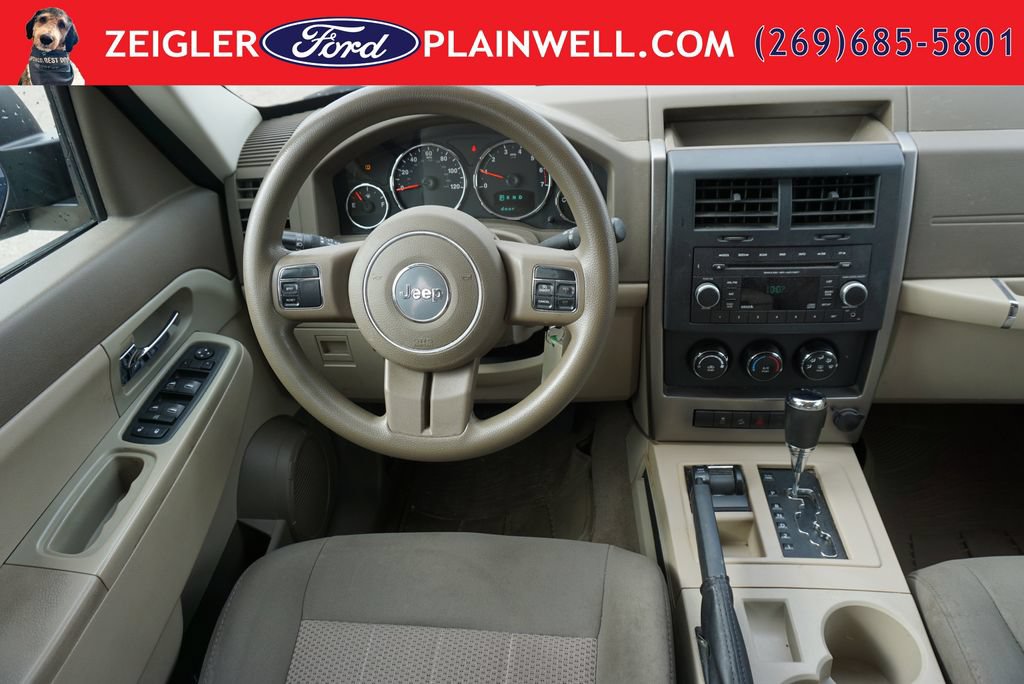 Used 2012 Jeep Liberty Sport AWD/4WD image 12