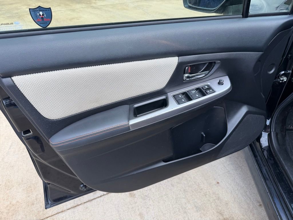 Used 2017 Subaru Crosstrek 2.0i Premium w/ Moonroof Package image 13