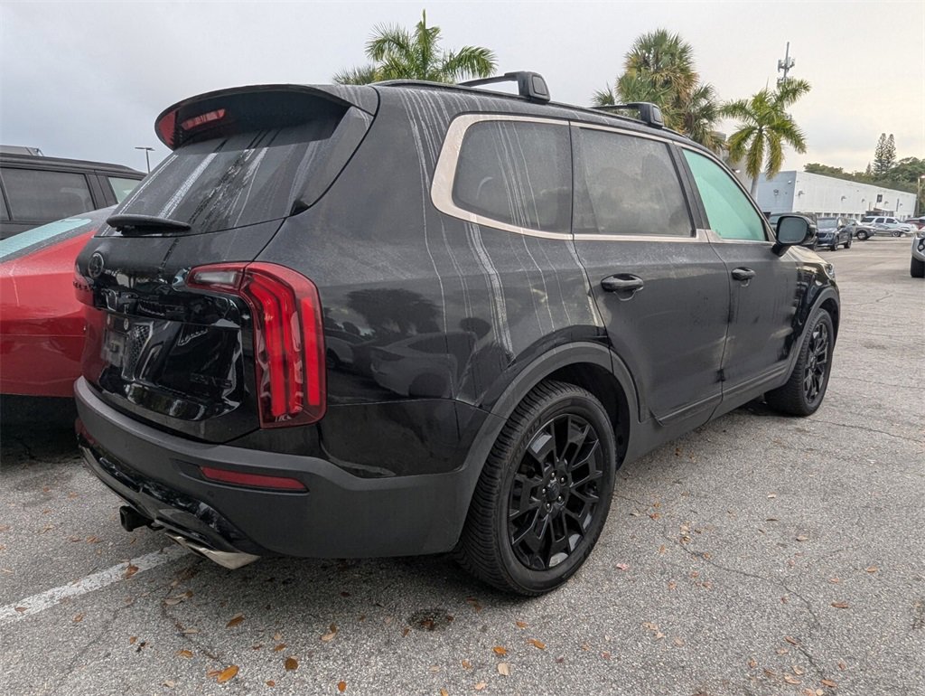 Used 2021 Kia Telluride SX w/ Nightfall Edition Package image 13