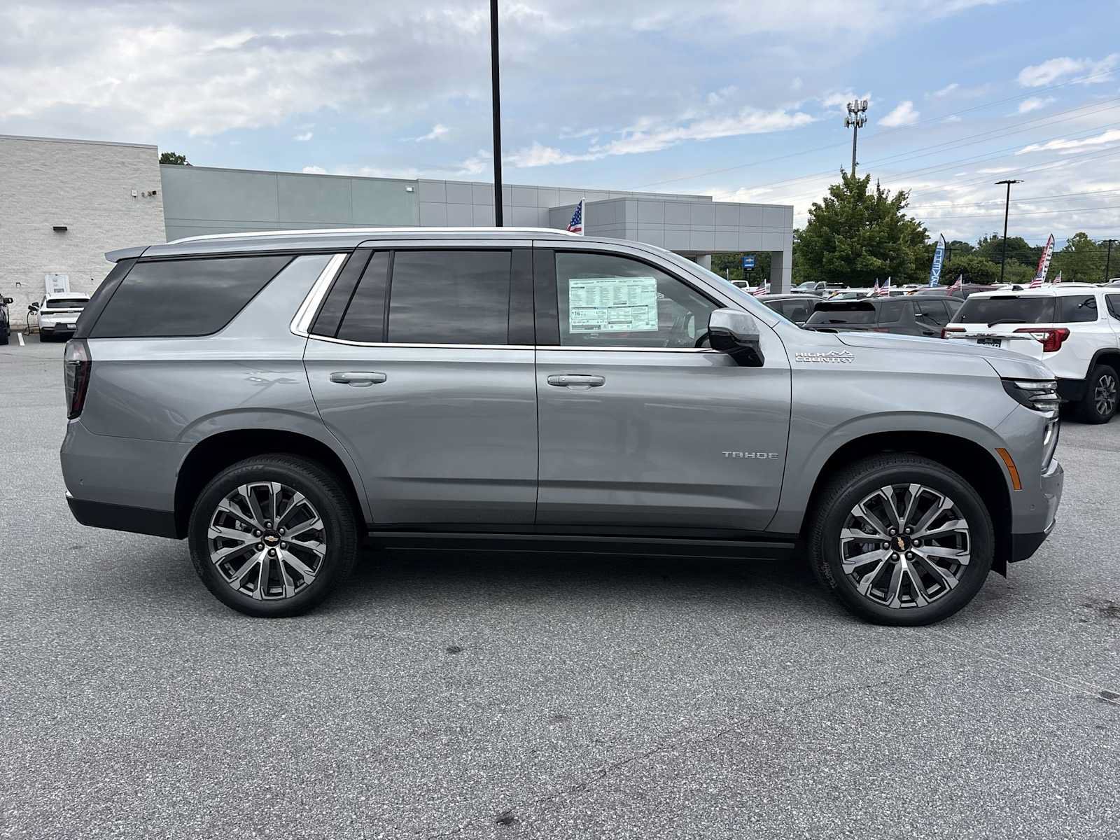 New 2026 Chevrolet Tahoe High Country AWD/4WD image 5