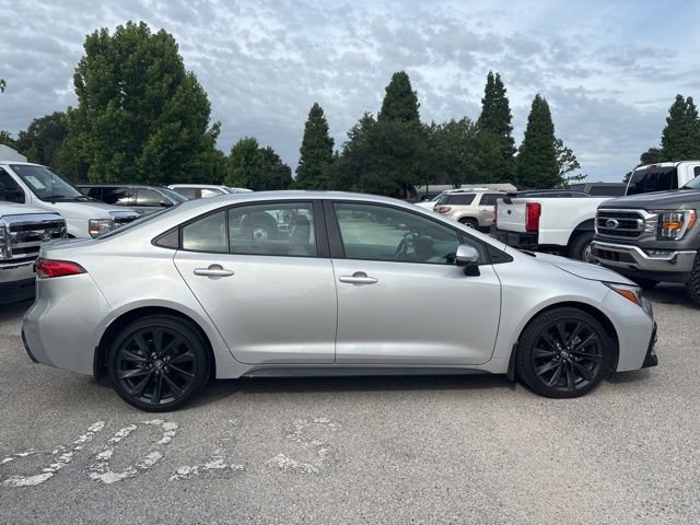 Used 2024 Toyota Corolla SE FWD image 4