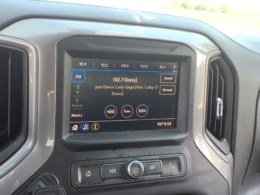 Used 2021 Chevrolet Silverado 1500 W/T w/ WT Value Package AWD/4WD image 3