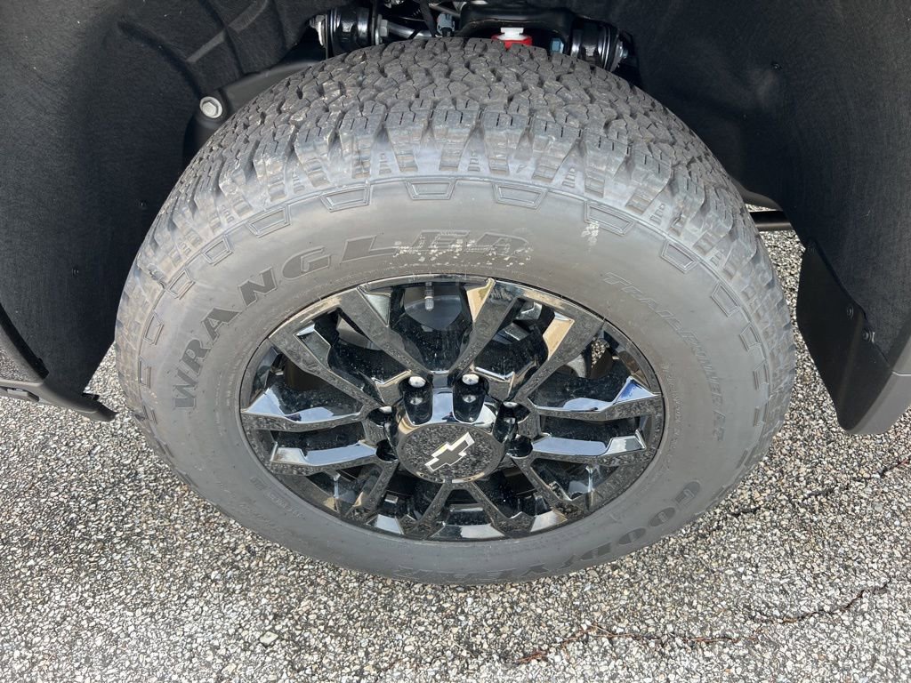 New 2026 Chevrolet Silverado 2500 LTZ w/ Trail Boss Package image 2