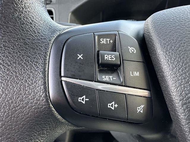 Used 2024 Ford Transit 250 Low Roof AWD w/ Exterior Upgrade Package image 16