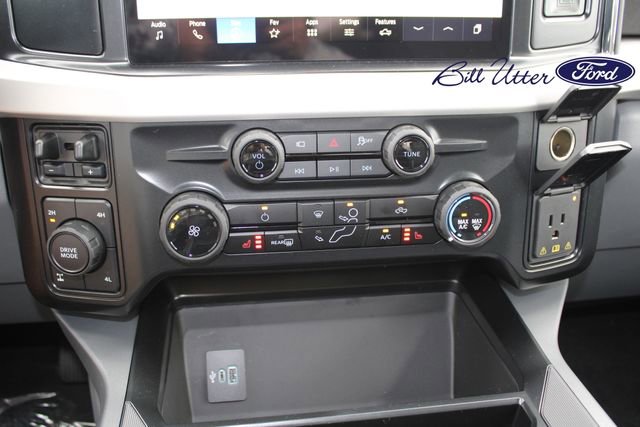 New 2026 Ford F250 XLT w/ XLT Premium Package AWD/4WD image 12