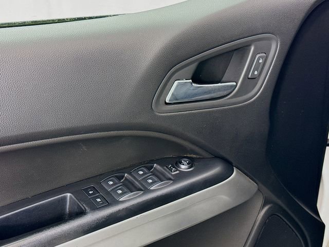 Used 2017 Chevrolet Colorado LT image 19