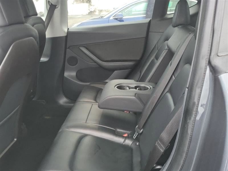 Used 2020 Tesla Model Y Long Range image 5