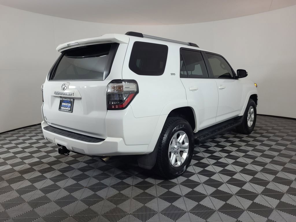 Used 2024 Toyota 4Runner SR5 Premium w/ Moonroof Package AWD/4WD image 3