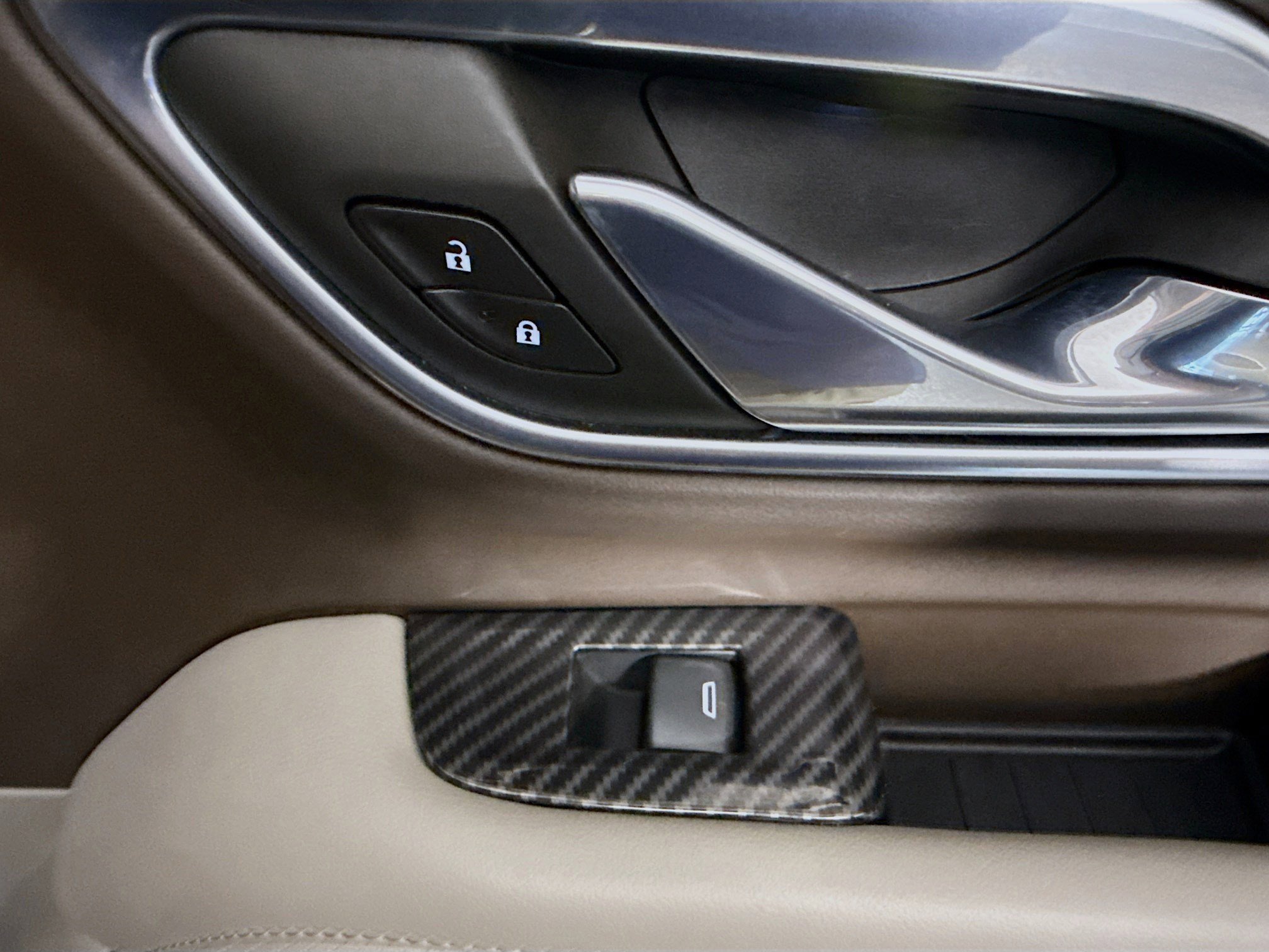 Used 2021 GMC Yukon SLT w/ SLT Luxury Package image 31