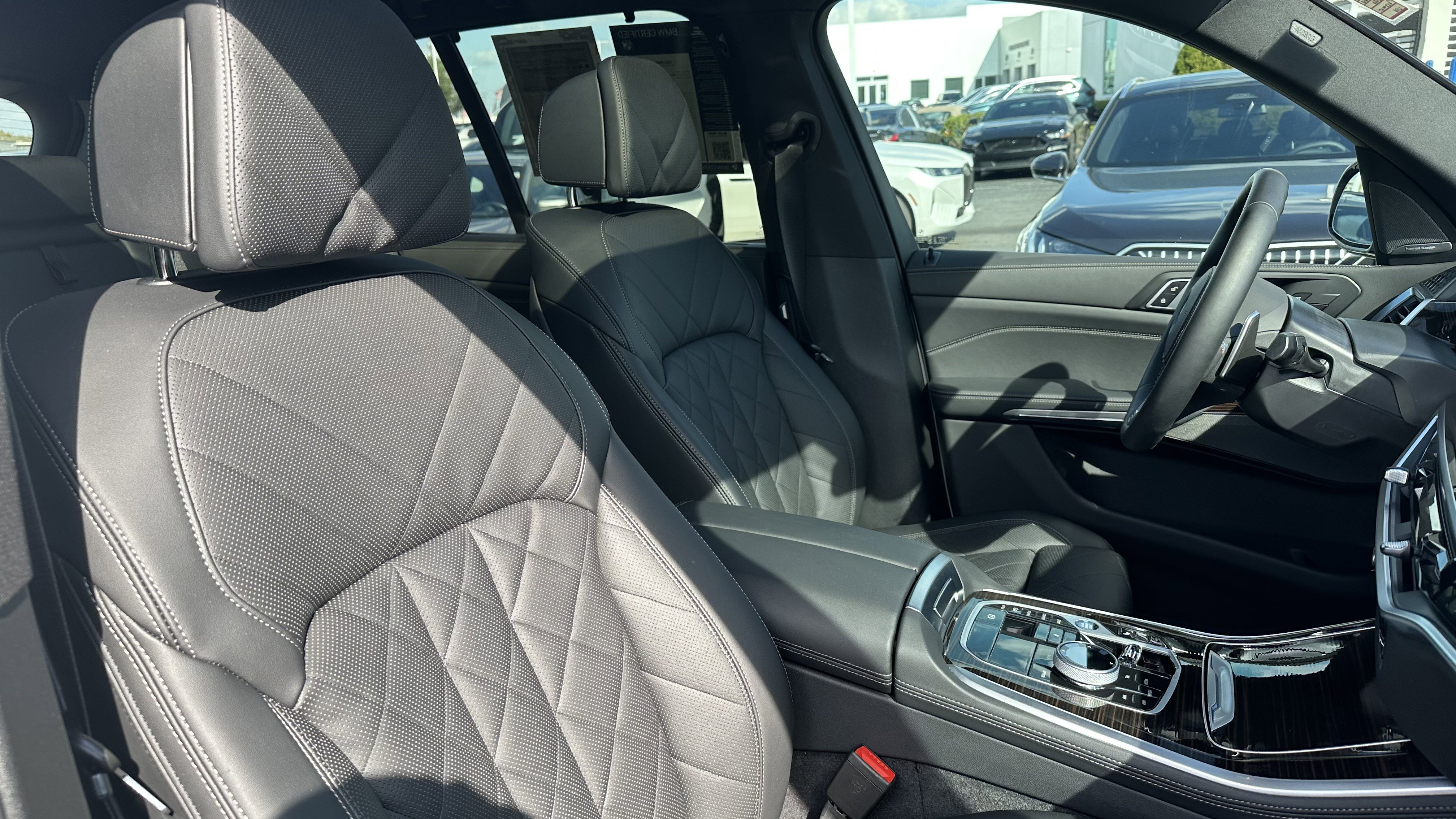 Certified 2025 BMW X5 M60i image 36