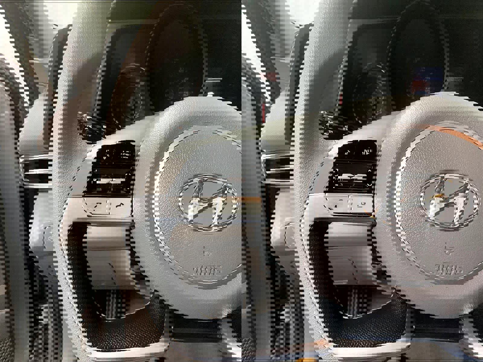 Used 2021 Hyundai Elantra SEL image 22