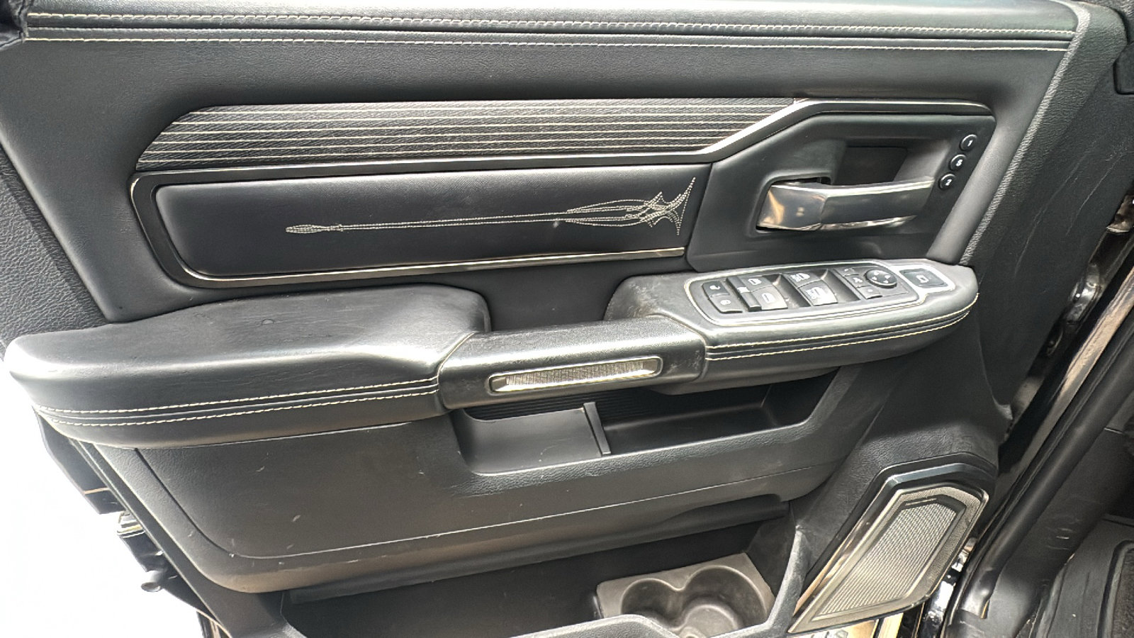 Used 2021 RAM 2500 Limited AWD/4WD image 17