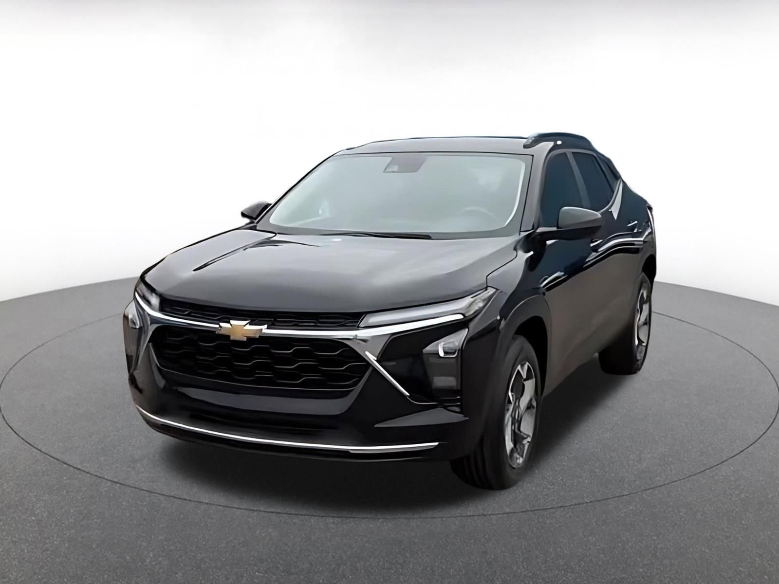 Used 2025 Chevrolet Trax LT FWD image 7