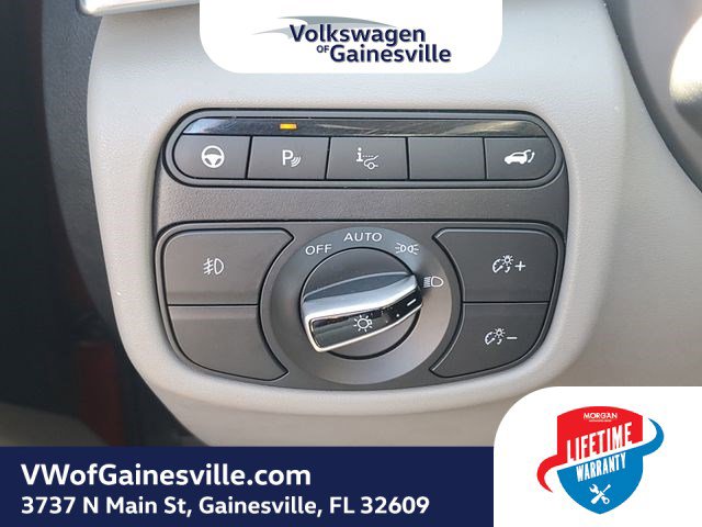 Used 2023 INFINITI QX50 Sensory image 23