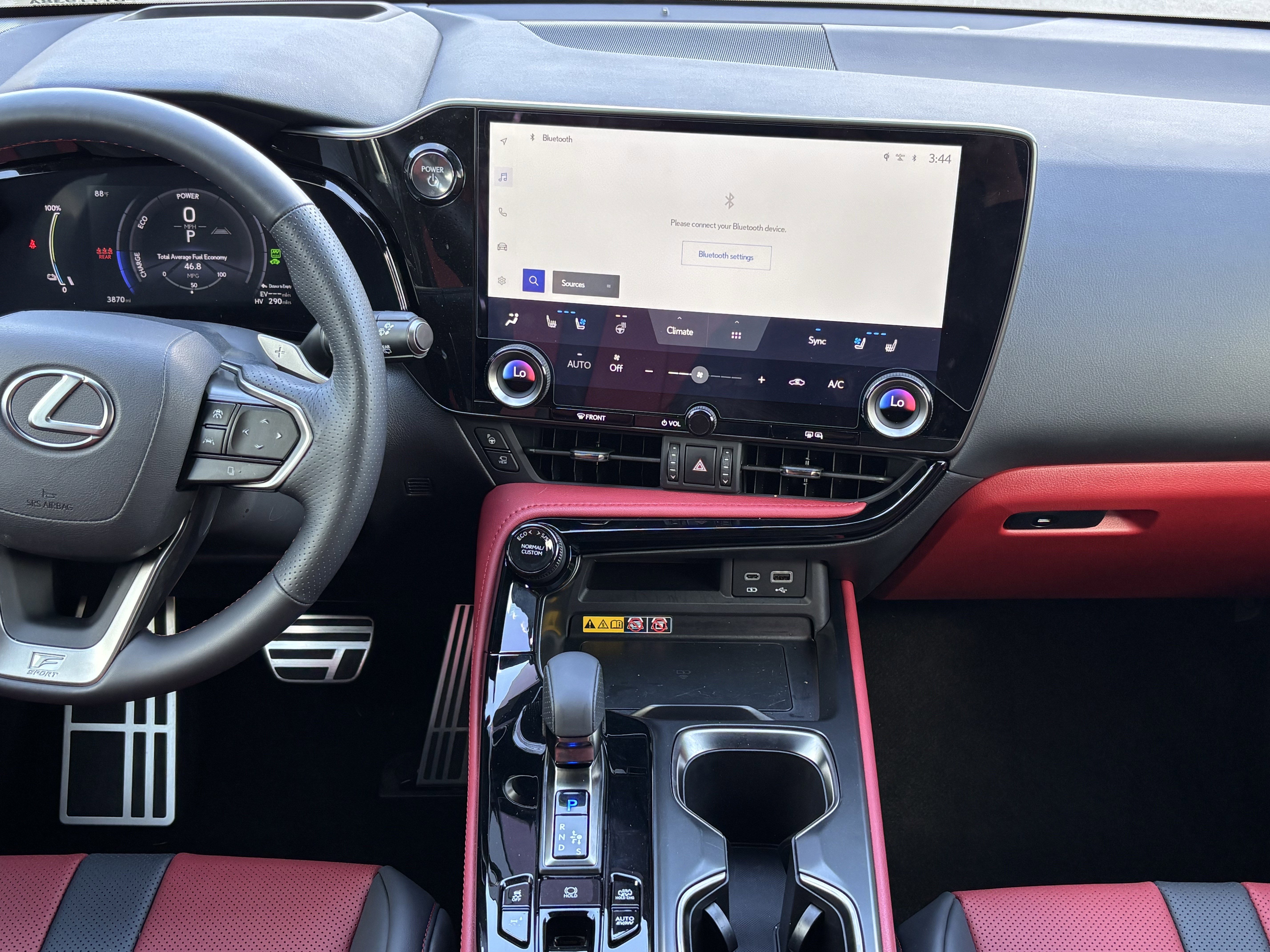 Used 2026 Lexus NX 450h+ F Sport w/ Accessory Package (2T) image 31