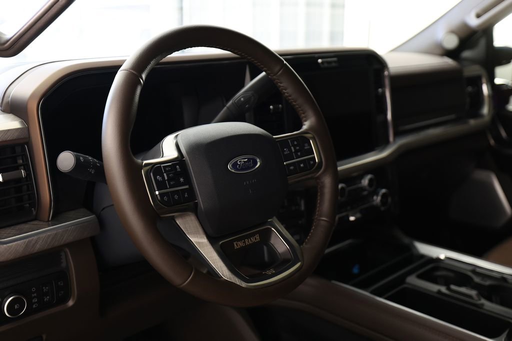 Used 2026 Ford F250 King Ranch w/ Chrome Package image 17