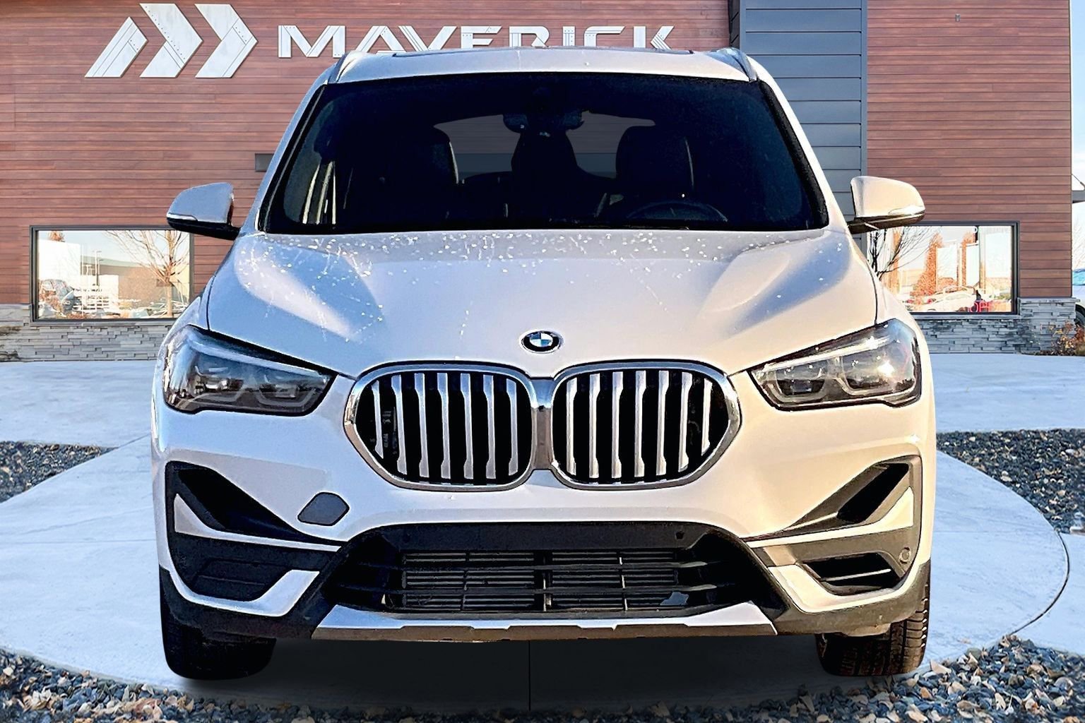 Used 2022 BMW X1 xDrive28i image 2