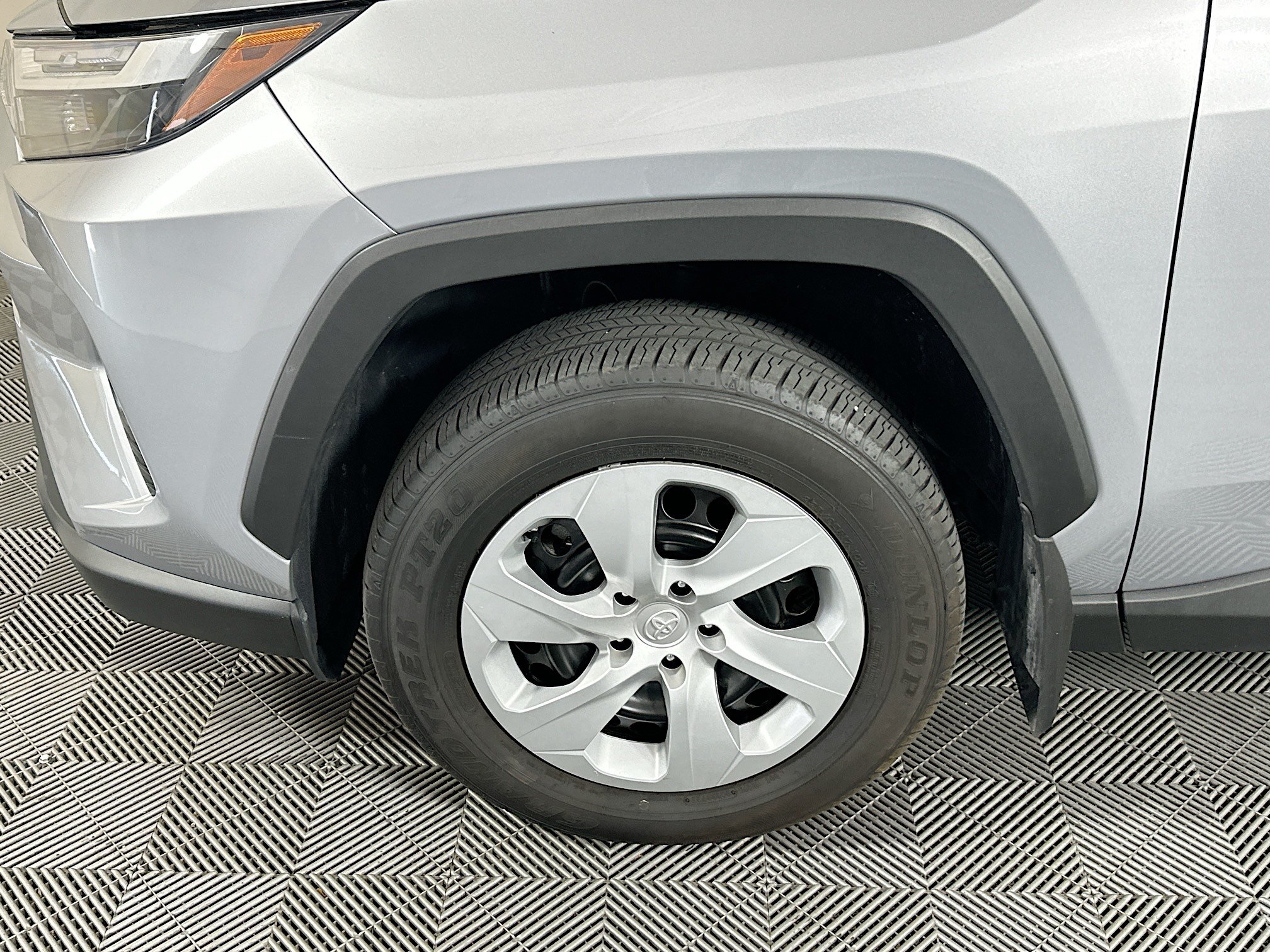 Used 2025 Toyota RAV4 LE FWD image 11