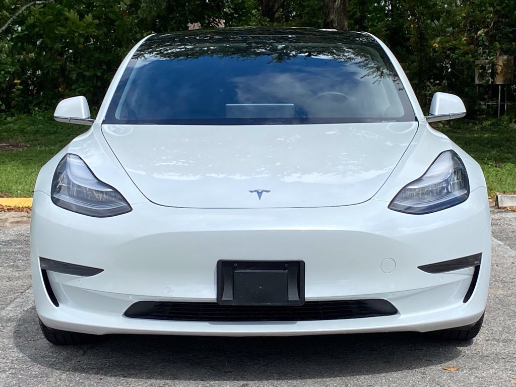 Used 2020 Tesla Model 3 Standard Range RWD image 3