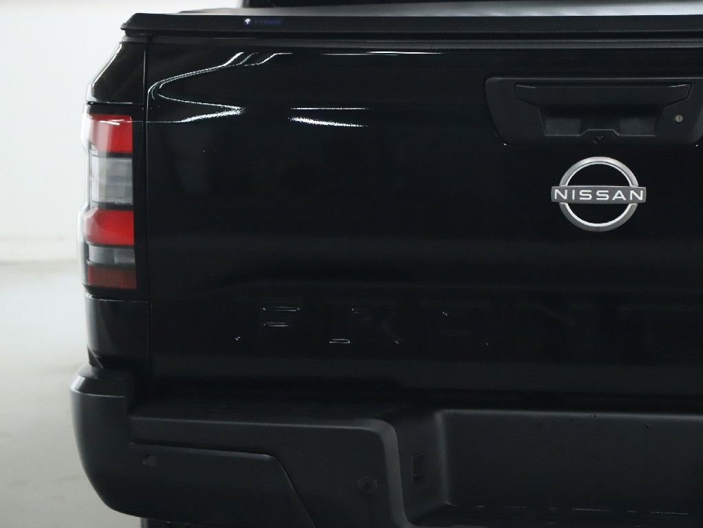 Certified 2025 Nissan Frontier S image 42