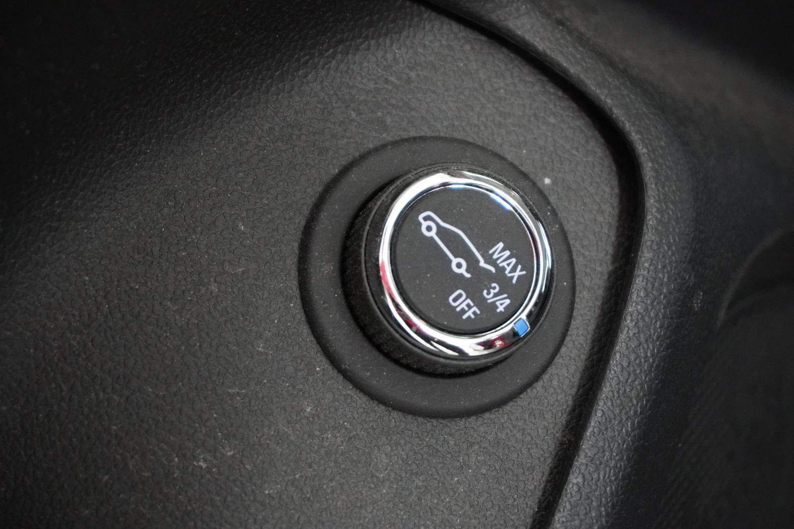 Used 2025 Chevrolet TrailBlazer LT w/ Convenience Package FWD image 13