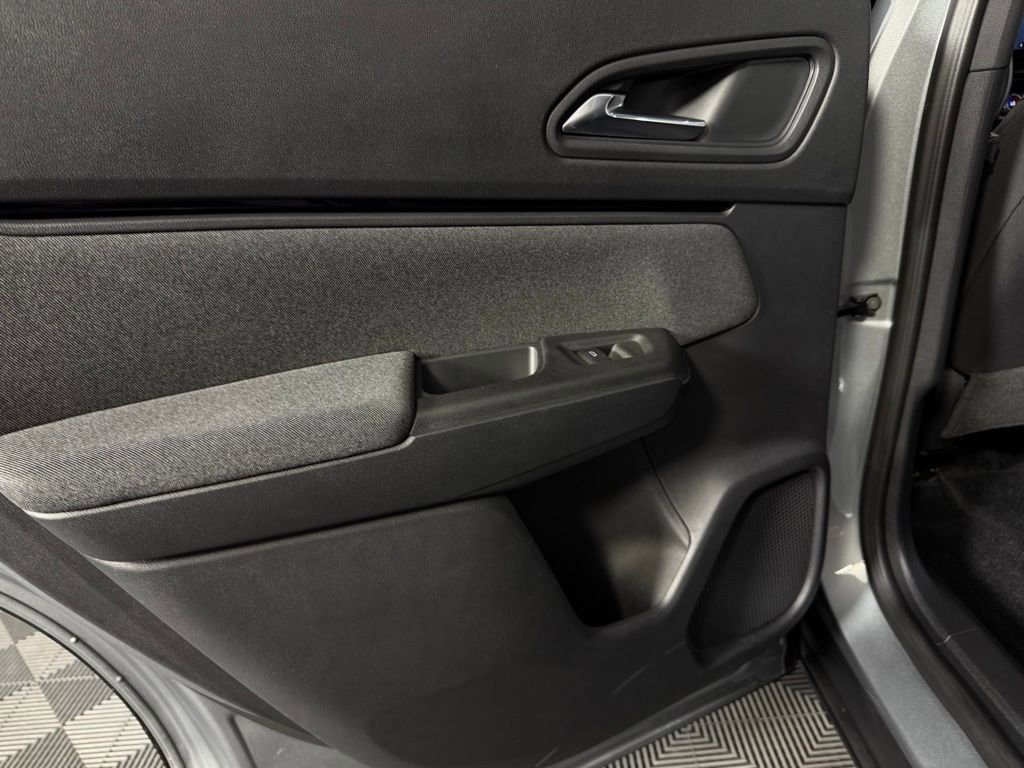 Used 2024 Honda Prologue EX image 26