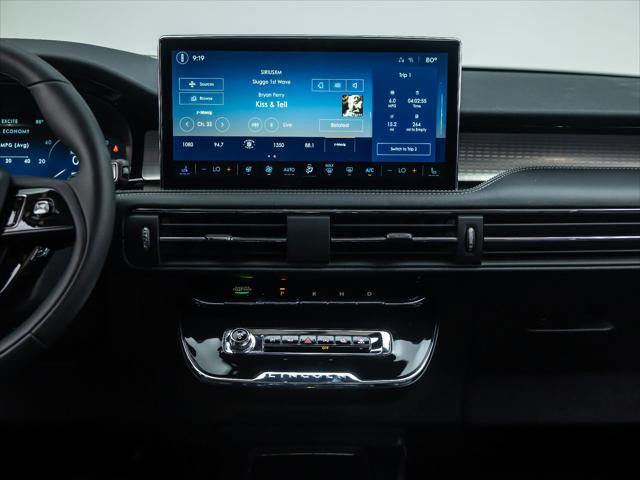 New 2025 Lincoln Corsair FWD w/ Equipment Group 101A image 28