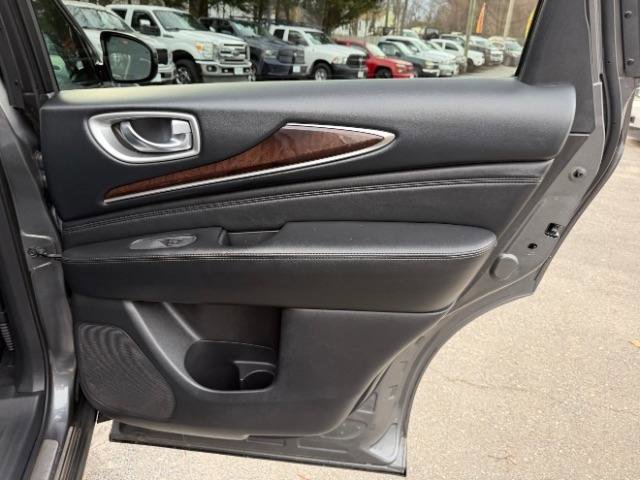 Used 2015 INFINITI QX60 Luxe w/ Premium Plus Package AWD/4WD image 37