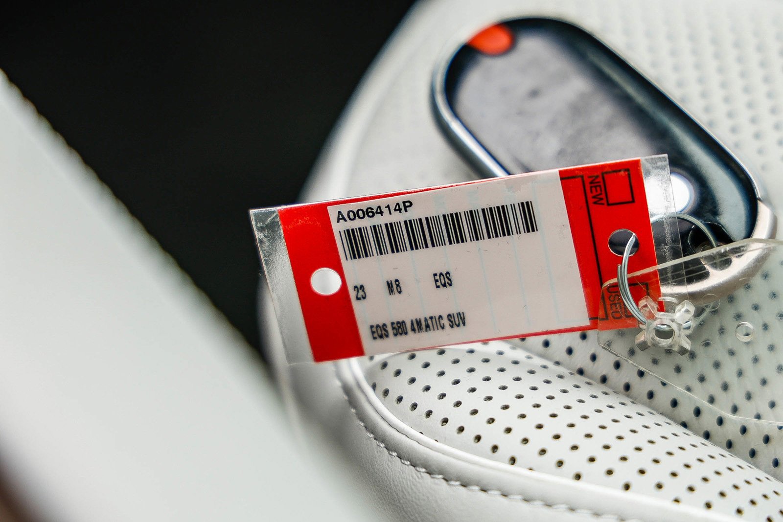 Used 2023 Mercedes-Benz EQS 580 4MATIC SUV image 7