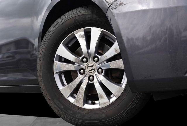 Used 2014 Honda Odyssey EX-L image 3