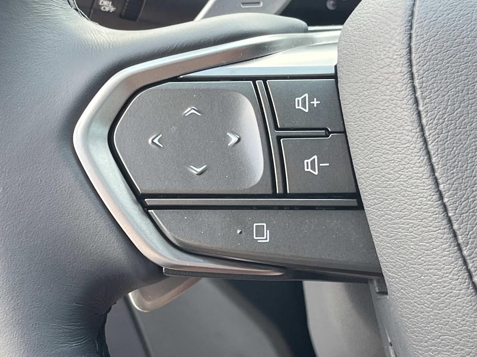Used 2025 Lexus NX 350h AWD w/ Premium Package image 39