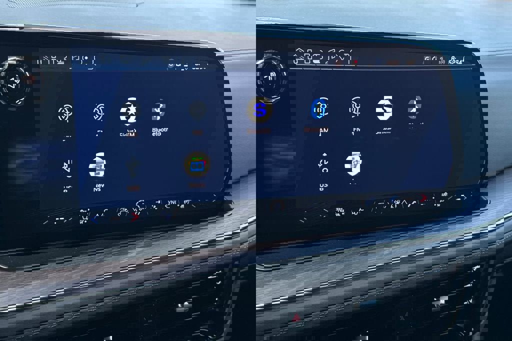 New 2026 Chevrolet Suburban Z71 w/ Comfort Package image 18